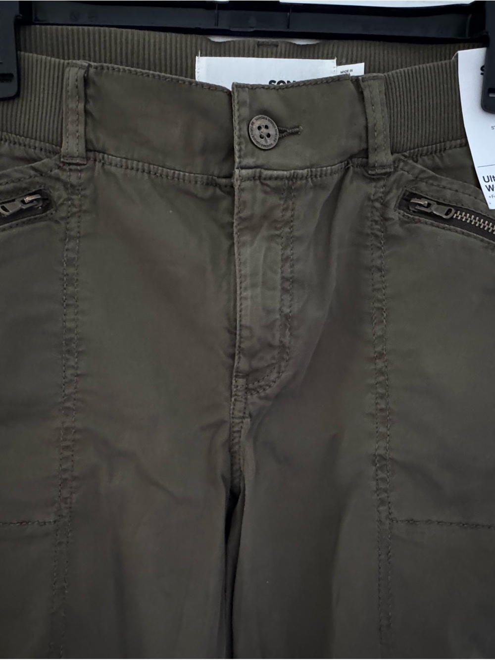 Sonoma Women’s Olive Green Capris Pants-New! - Picture 2 of 3